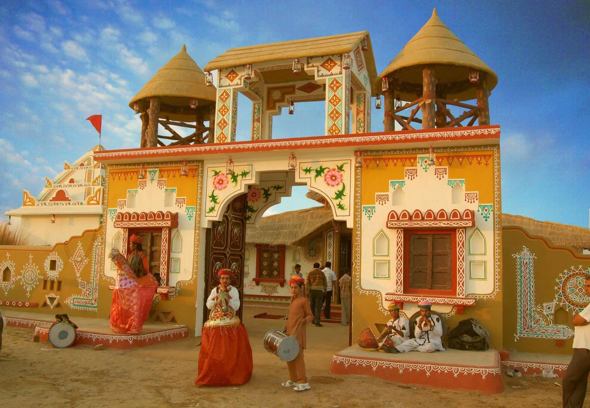 Chokhi Dhani - Desert Camp Resort Джайсалмер Екстер'єр фото
